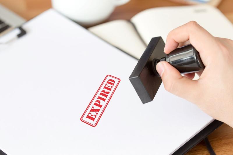 Stempel met expired op
